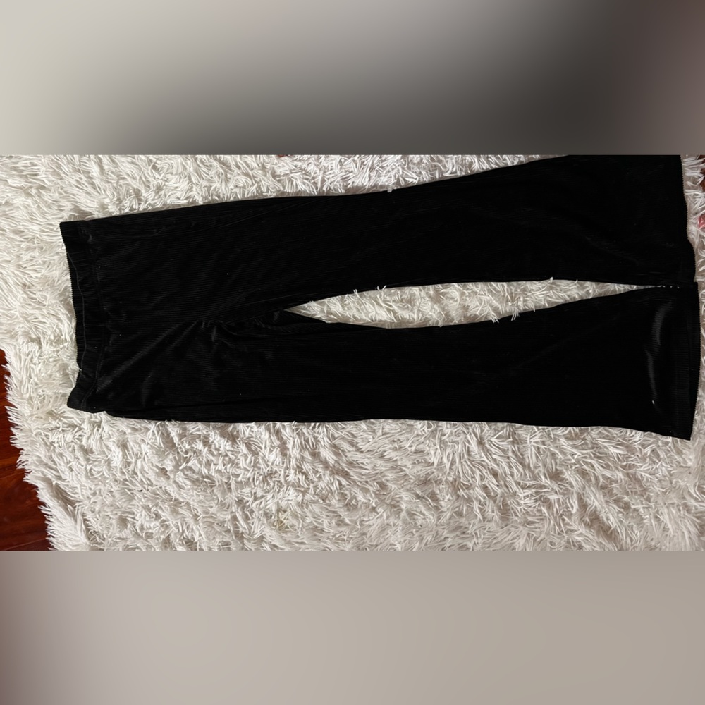 black flared leggings